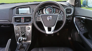 Volvo V40 - dash