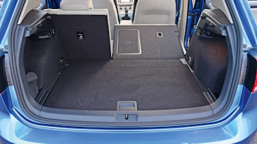 Volkswagen Golf - boot