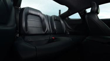 Ford Mustang - rear seats