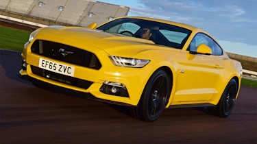 Ford Mustang - front
