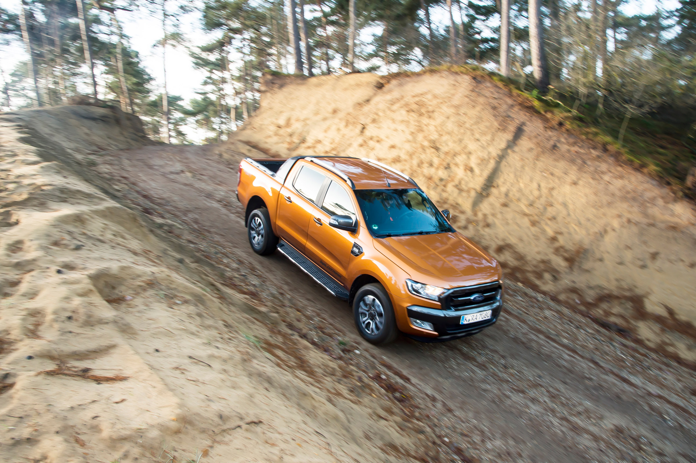 Ford Ranger 2016 downhill