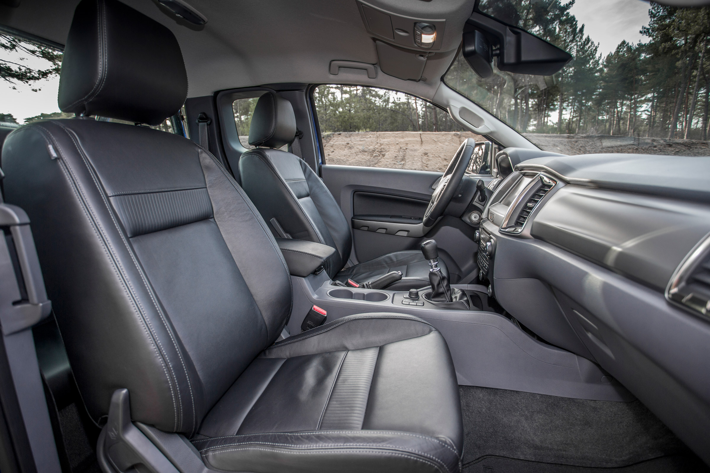 Ford Ranger 2016 seats