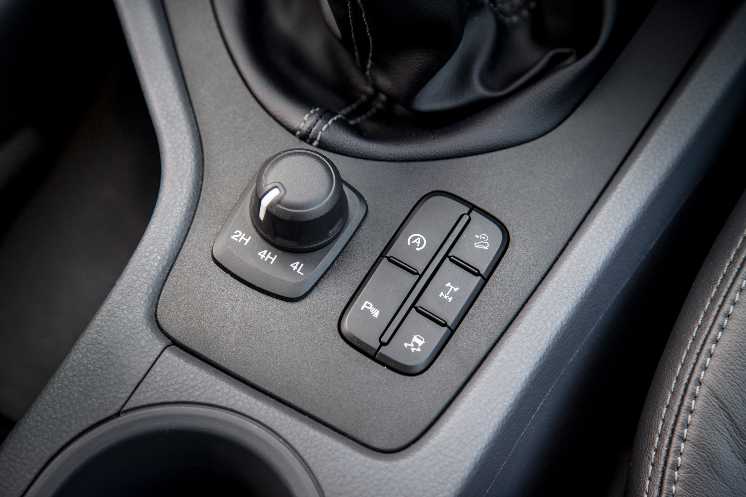 Ford Ranger 2016 buttons
