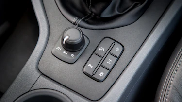 Ford Ranger 2016 buttons