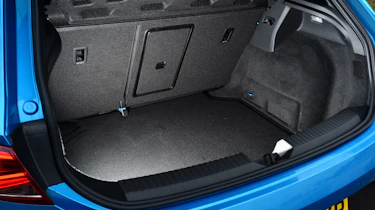 SEAT Leon Cupra 280 boot
