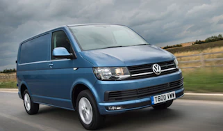 VW Transporter Highline front tracking