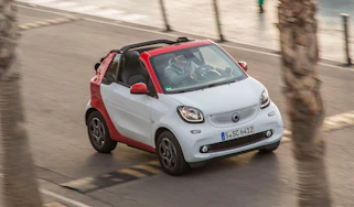 Smart ForTwo Cabrio 2016 - front tracking 2