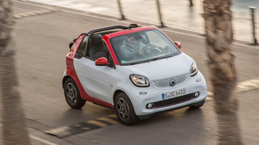 Smart ForTwo Cabrio 2016 - front tracking 2