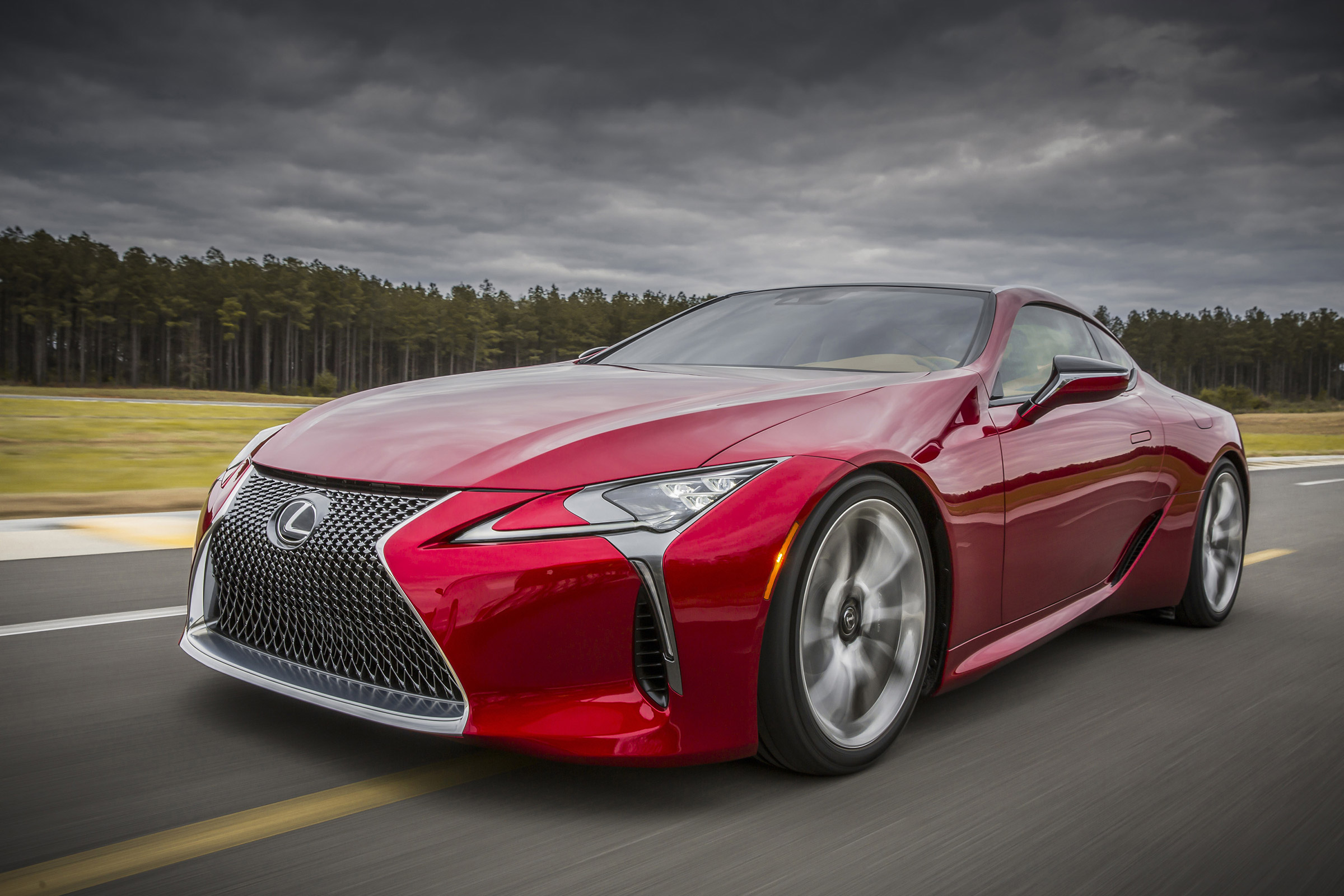 Lexus LC500 front tracking
