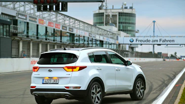New Kia Sportage SUV 2016 - rear quarter
