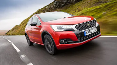 DS 4 Crossback 2016 - front tracking