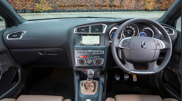 DS 4 Crossback 2016 - interior dash