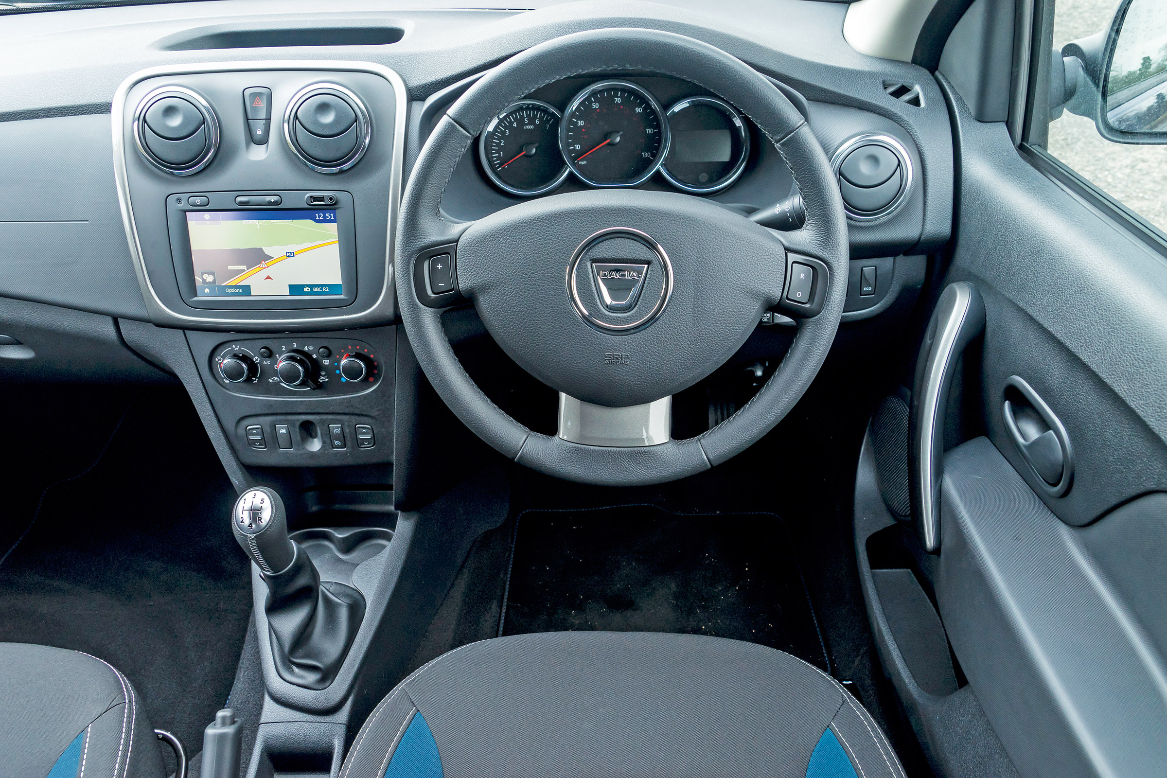 Dacia Sandero - dash