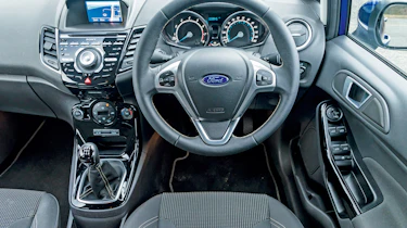 Ford Fiesta - dash