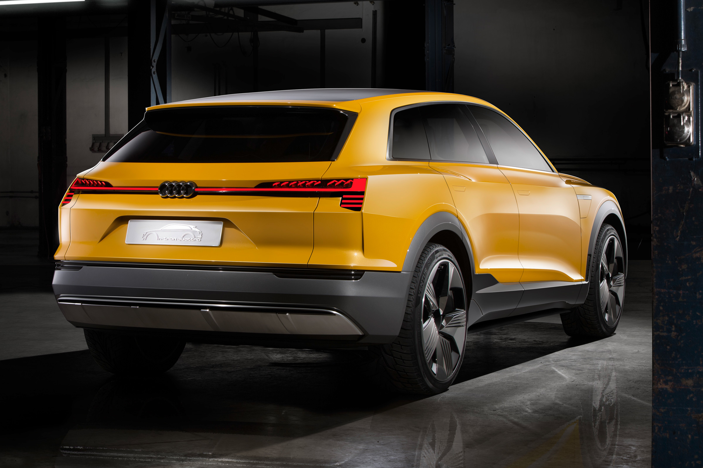 Audi h-tron concept - rear quarter