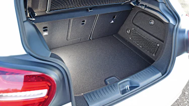 Mercedes A 250 AMG - boot