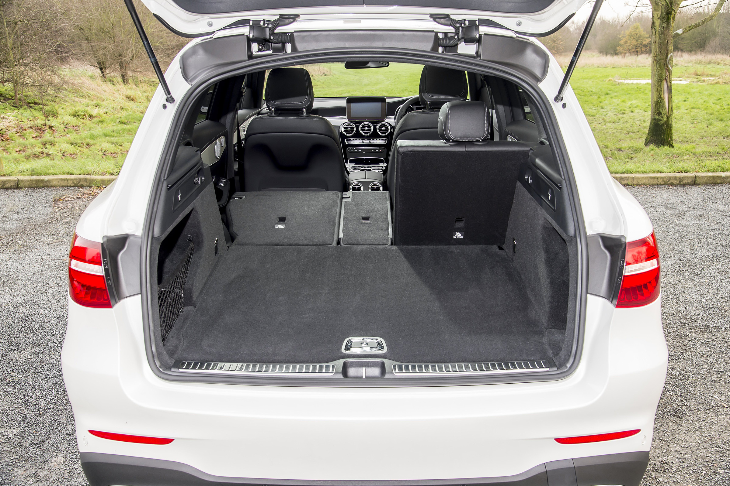 Mercedes GLC 250d 2016 - boot space