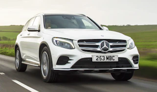 Mercedes GLC 250d front tracking cropped