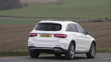 Mercedes GLC 250d 2016 - rear cornering