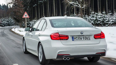 BMW 330e - rear