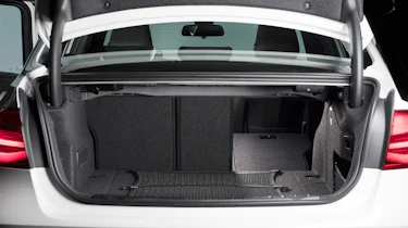 BMW 330e - boot