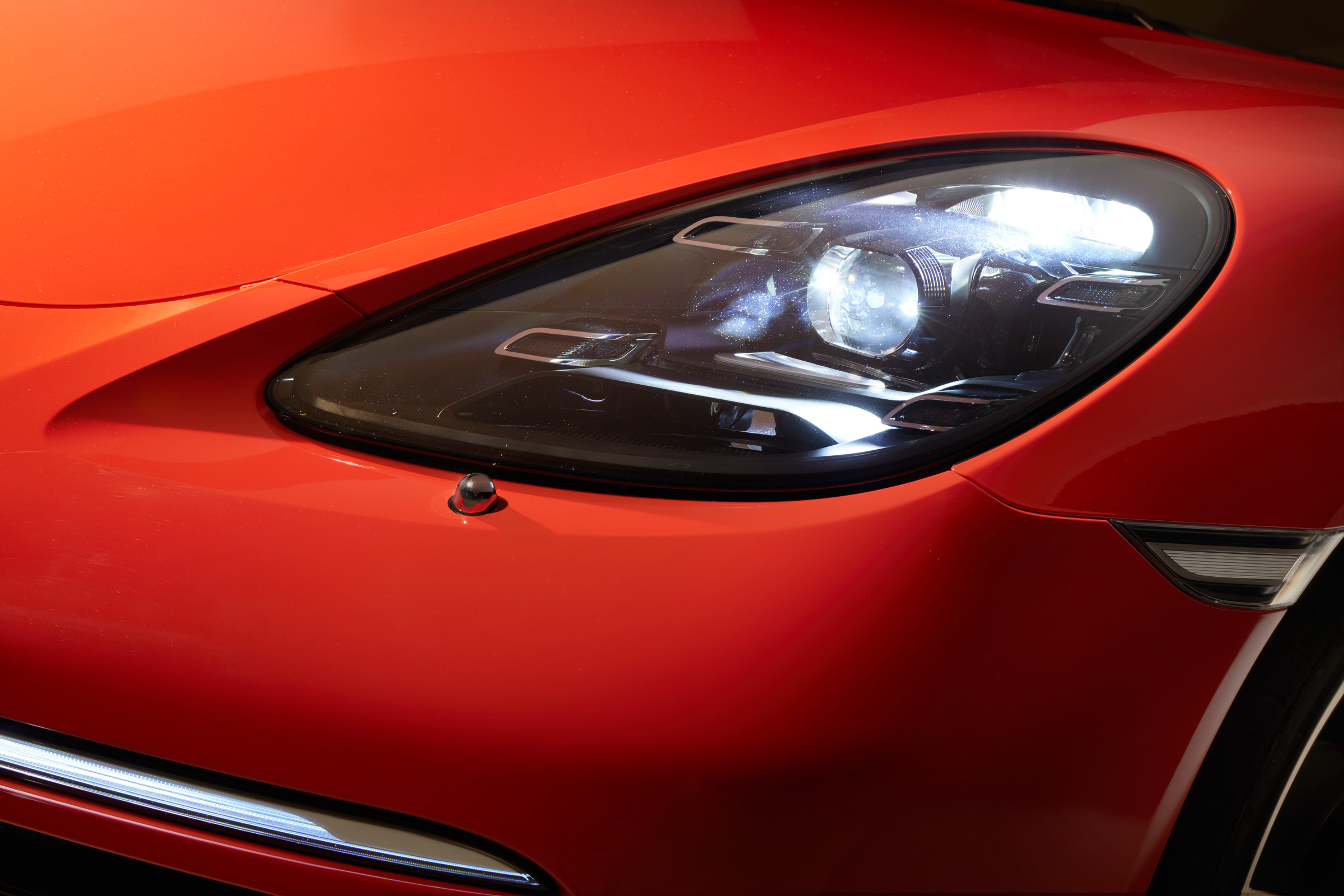 Porsche 718 Boxster - headlight