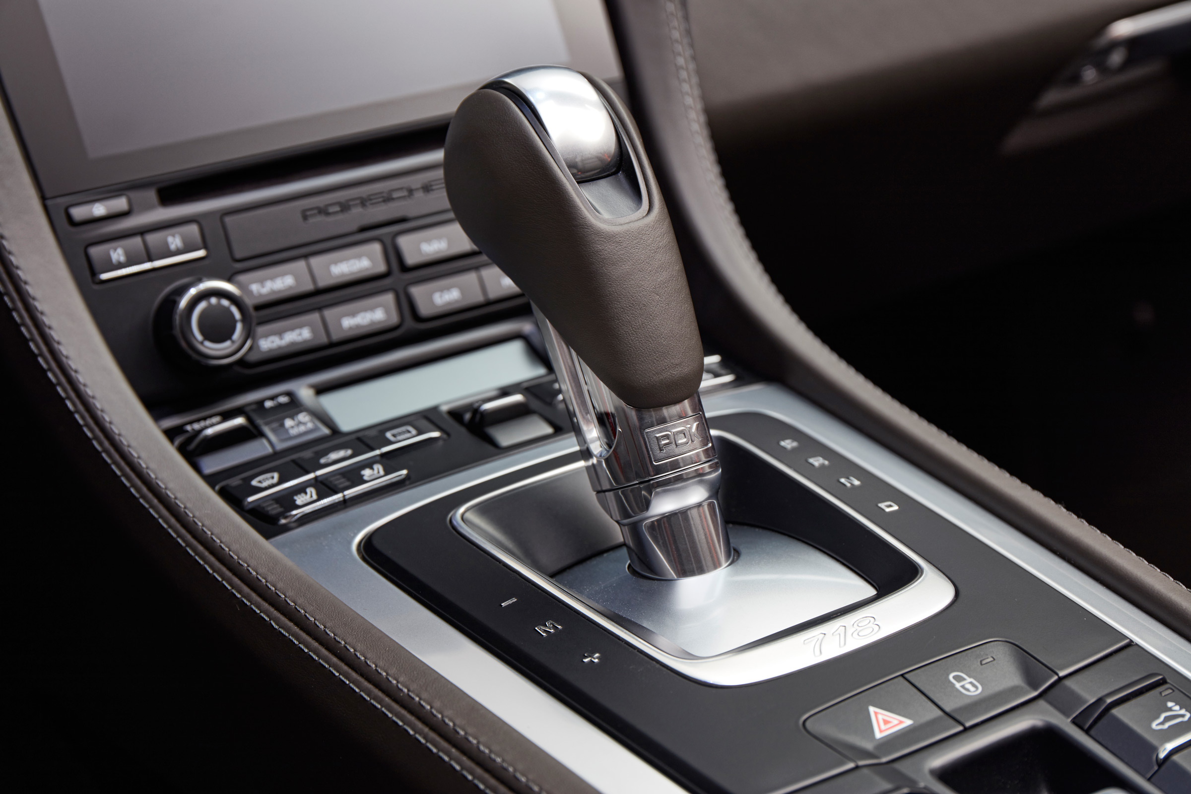 Porsche 718 Boxster - gearlever