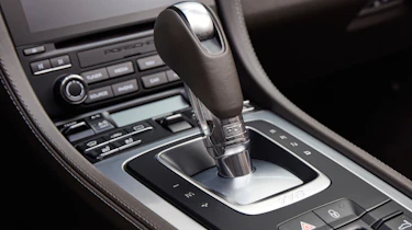 Porsche 718 Boxster - gearlever