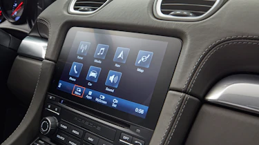 Porsche 718 Boxster - infotainment