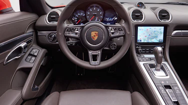 Porsche 718 Boxster - dashboard