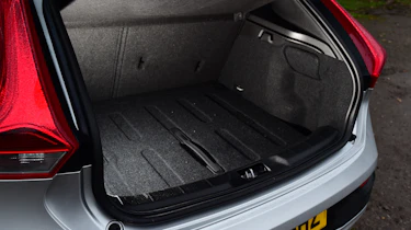 Volvo V40 Cross Country road test - boot space