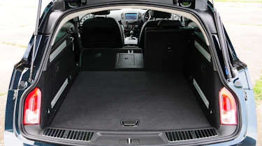 Vauxhall Insignia Sports Tourer Whisper diesel - boot