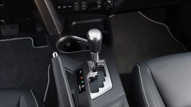 Toyota RAV4 Hybrid - centre console