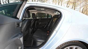 Jaguar XE Portfolio petrol 2016 - rear seats