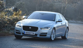 Jaguar XE Portfolio petrol 2016 - front cornering