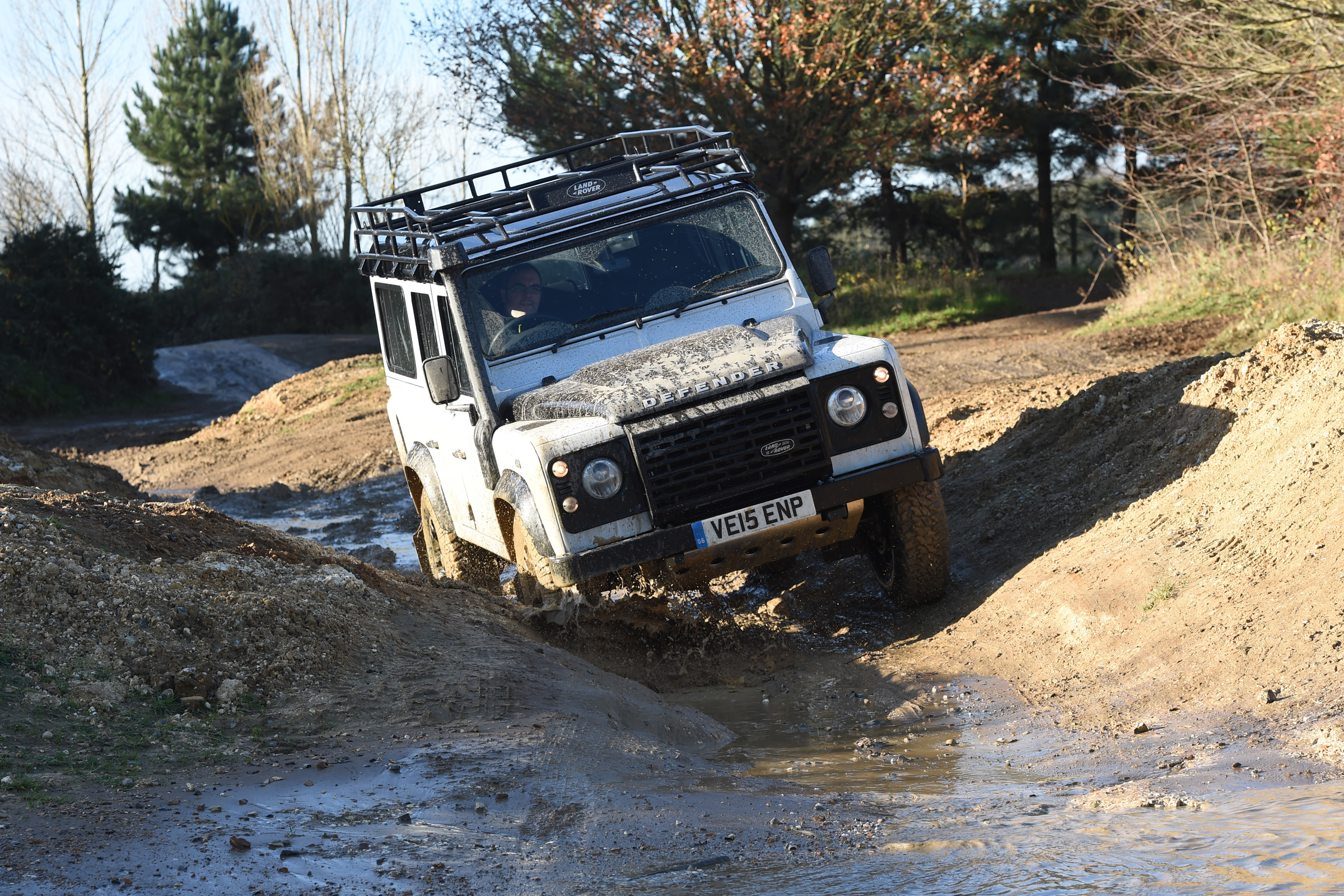Land Rover Defender vs Toyota Land Cruiser - Defender front off road