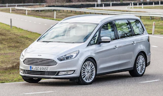 Ford Galaxy AWD - front