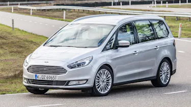Ford Galaxy AWD - front