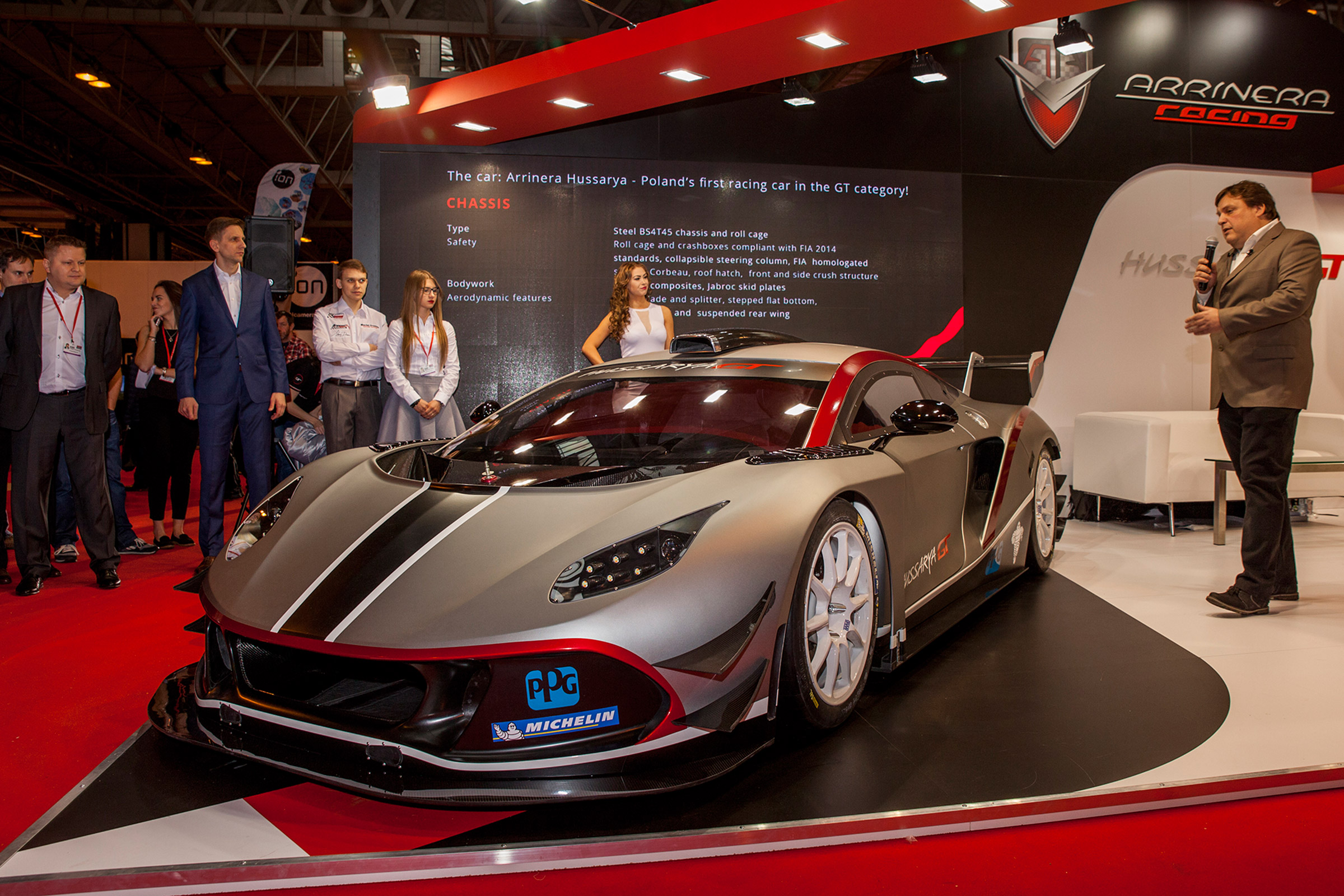 Arrinera Hussarya GT front side