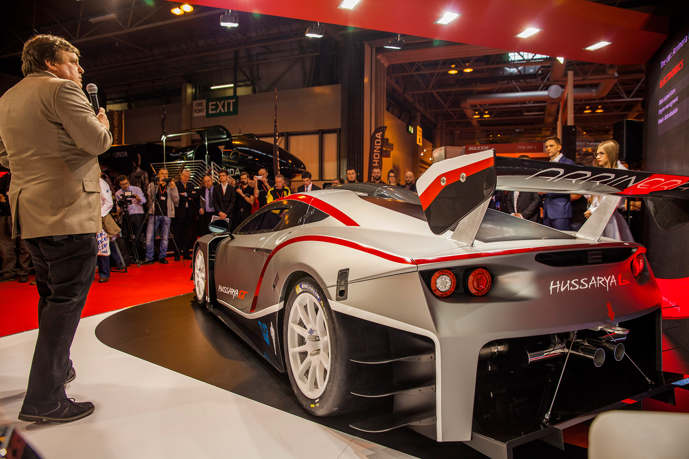 Arrinera Hussarya GT rear side