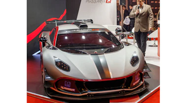 Arrinera Hussarya GT front