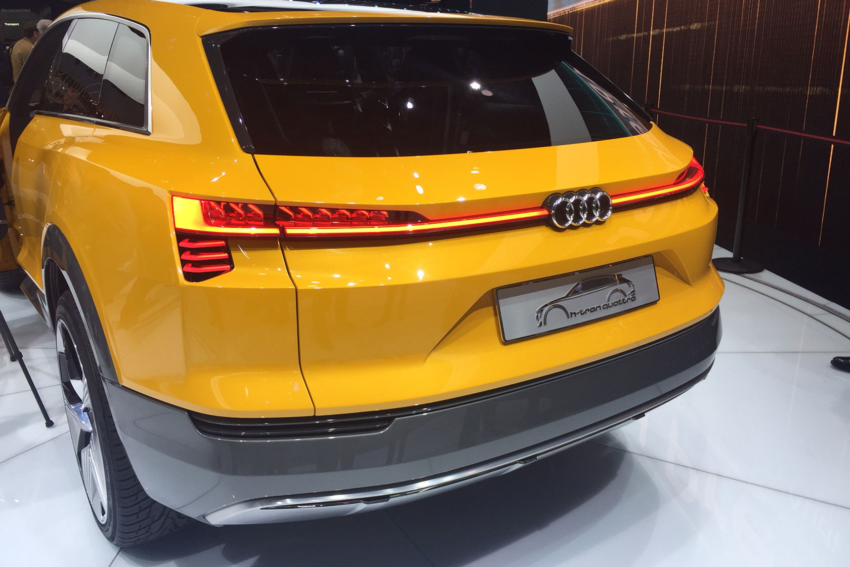 Audi h-tron concept - rear three quarter