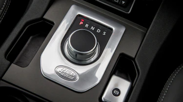 Land Rover Discovery Landmark gear selector