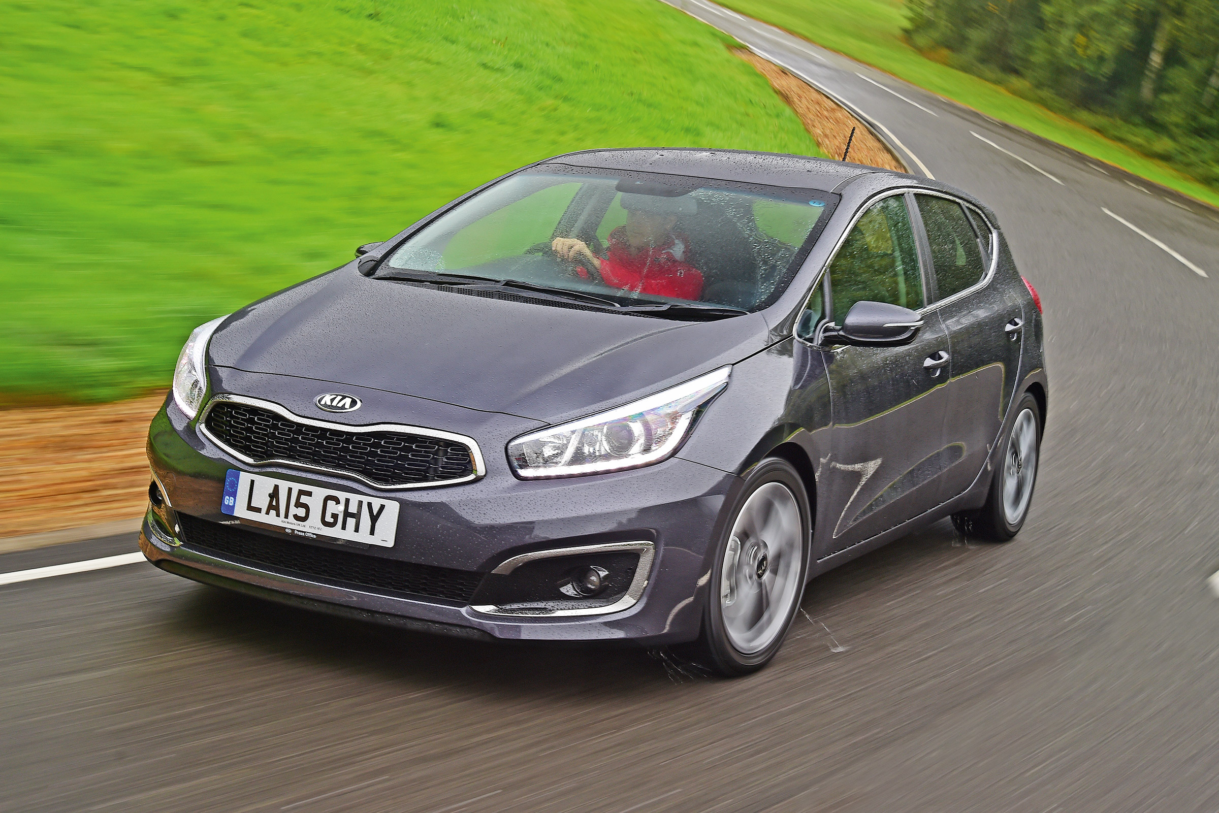 Kia Cee'd - front