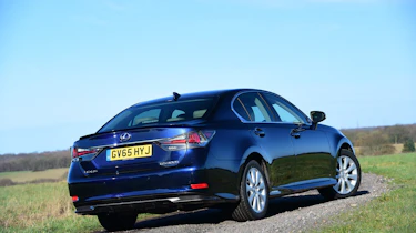 Lexus GS 300h 2016 - rear quarter