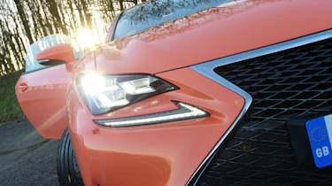 Lexus RC 200t - front detail