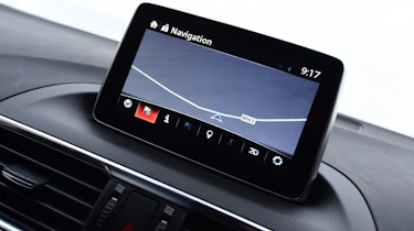 Mazda 3 hatchback 2016 SKYACTIV Diesel - satnav