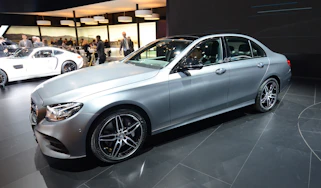 Mercedes E-Class - show front quarter