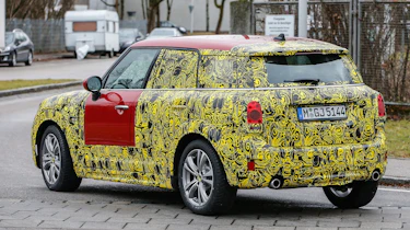 Mini Countryman 2016 rear side