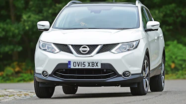 Nissan Qashqai - front